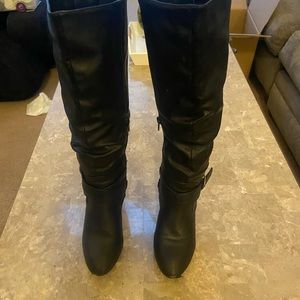 High heel boots
